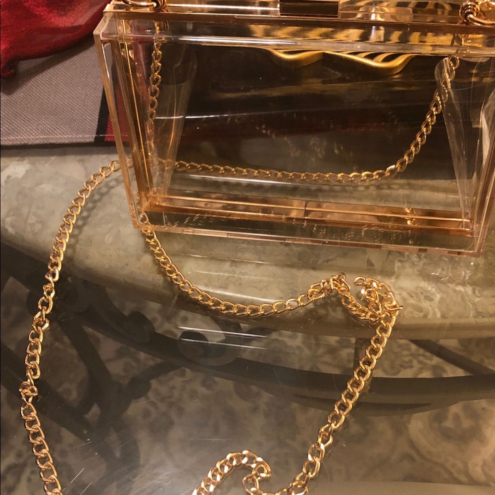 NEW Transparent Gold Chain Box Clutch 💕